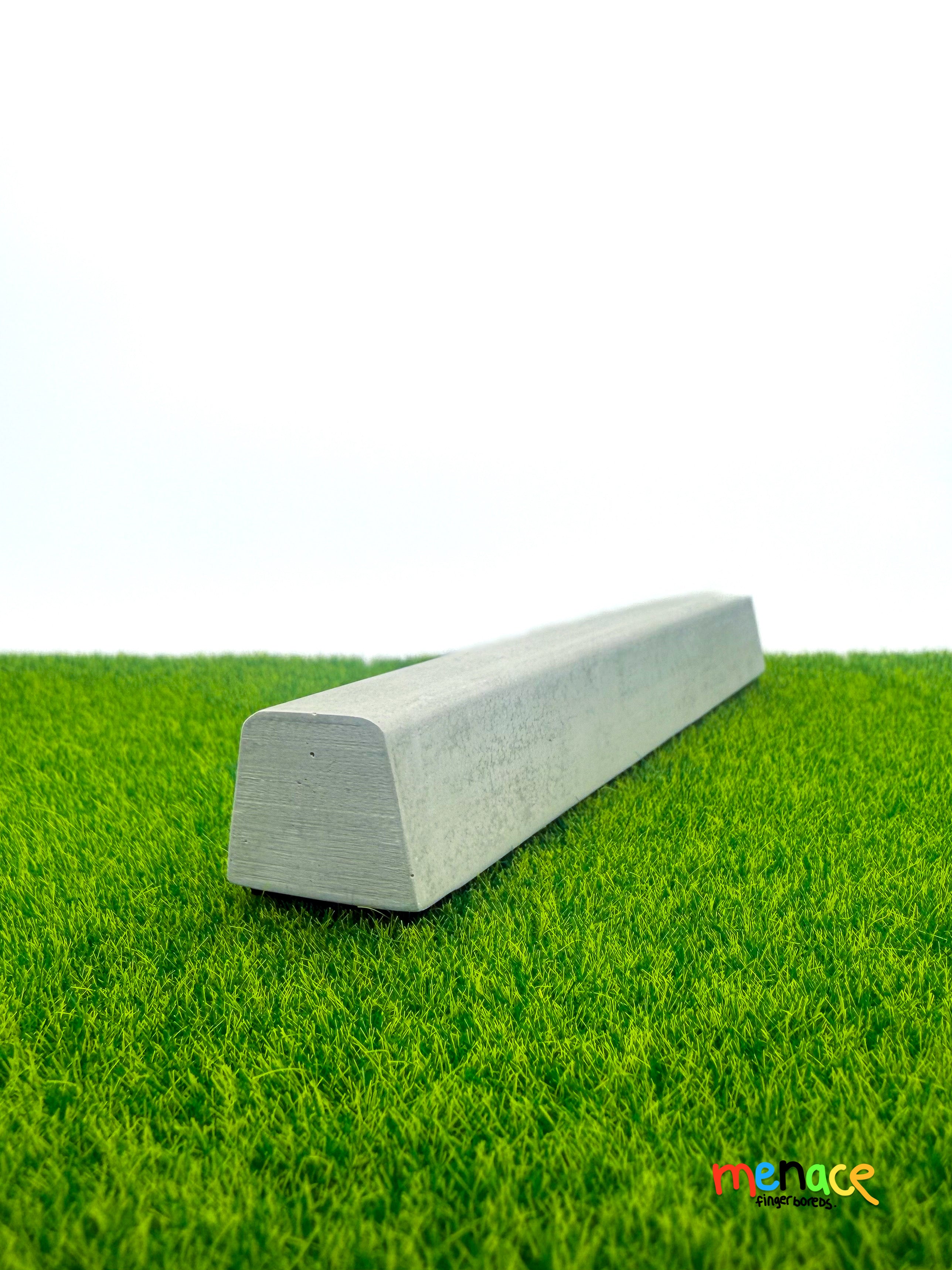 menace fingerboreds Flat Curb