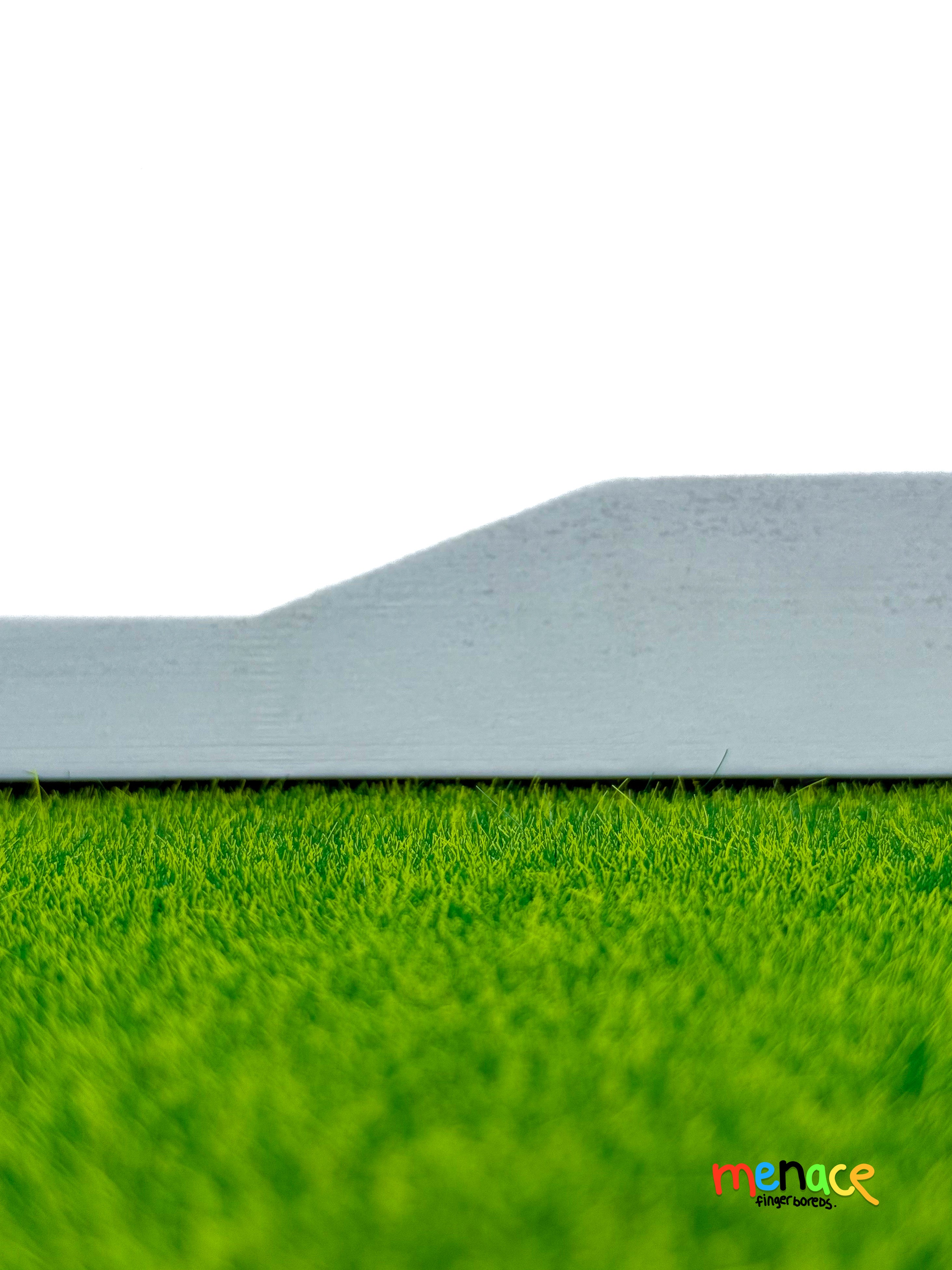 menace Fingerboreds Kinked Curb