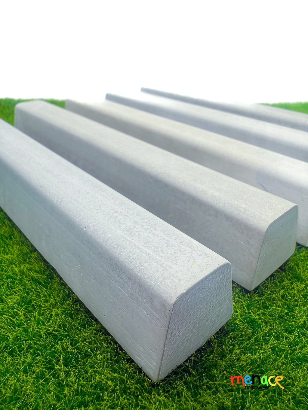 menace fingerboreds Flat Curb